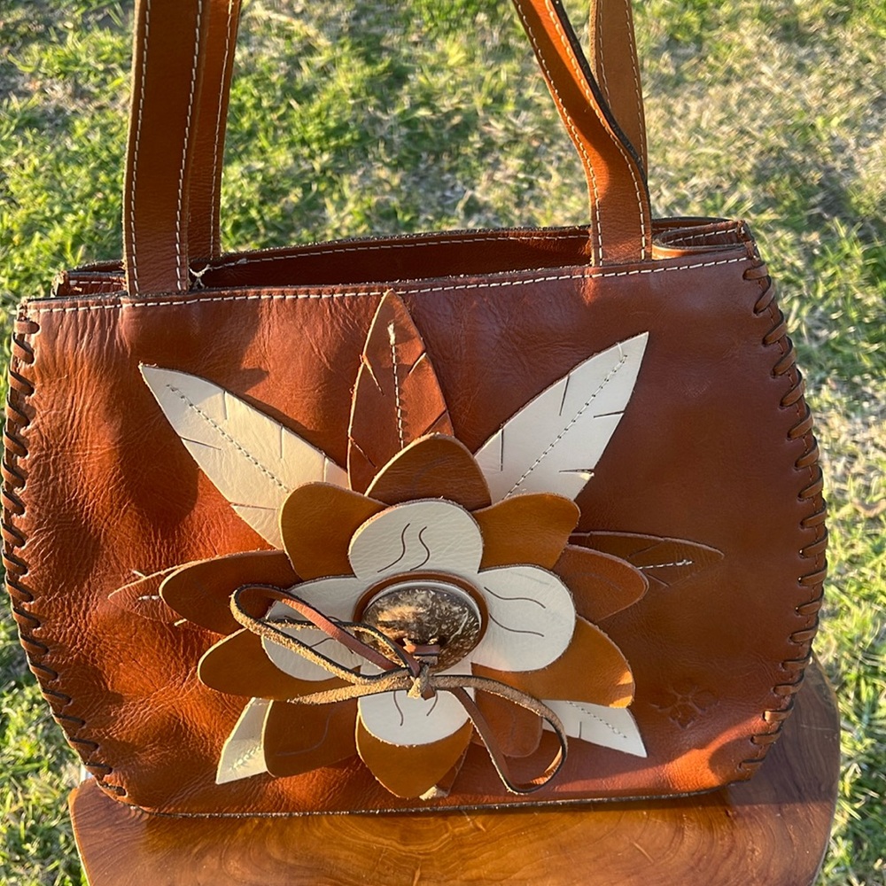 Patricia Nash bag